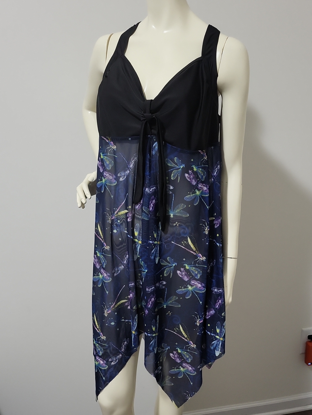 No Brand  This is a black and blue dragonfly print swimdress Size XXL